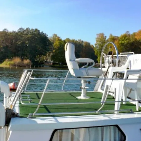 House Boat Catamaran * Jabel