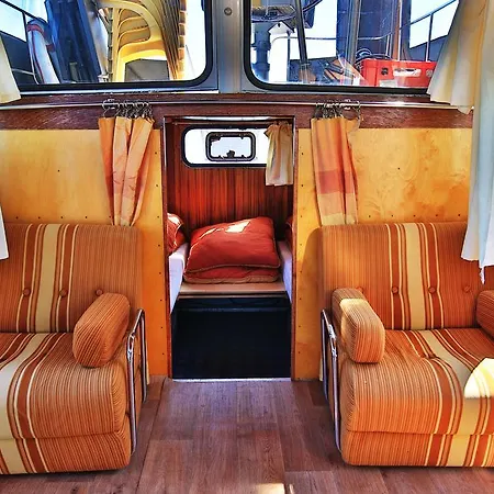 House Boat Catamaran Jabel